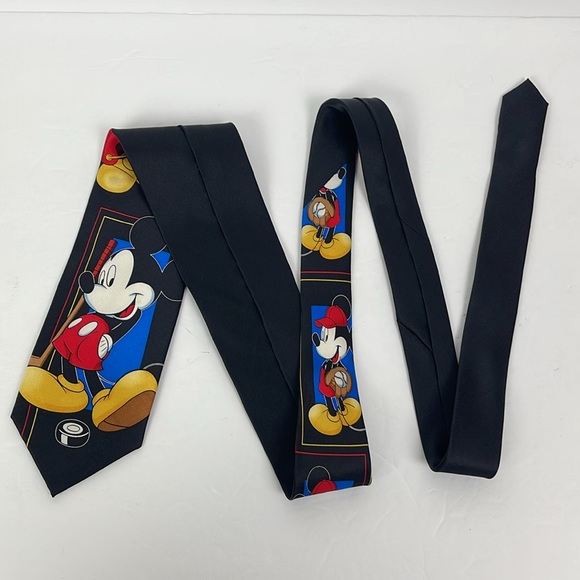 Vtg Mickey Unlimited Mickey Mouse Sports Tie / hockey baseball football - Picture 6 of 9